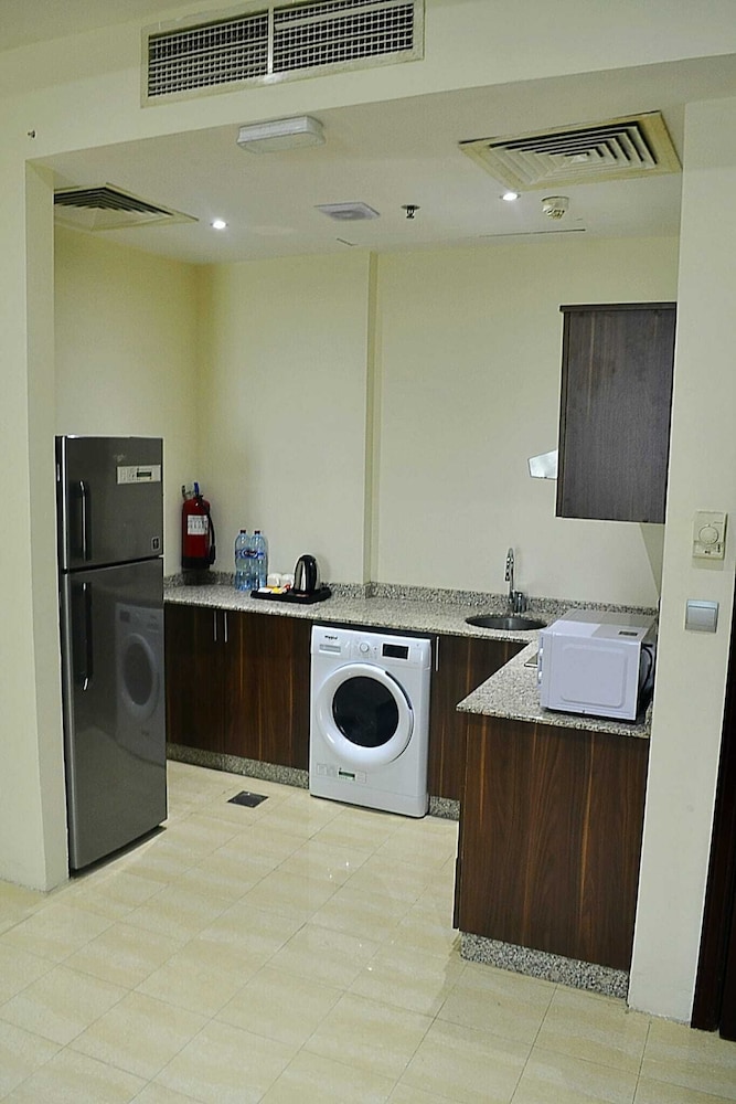 Palm Inn Hotel 36/40