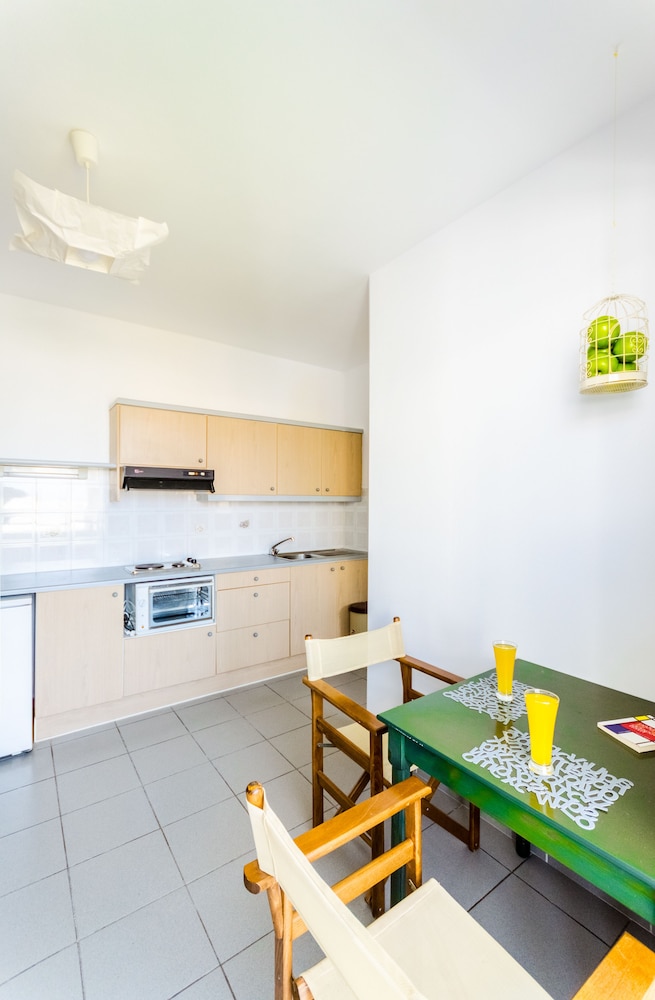 Happiness Apartments 59/75