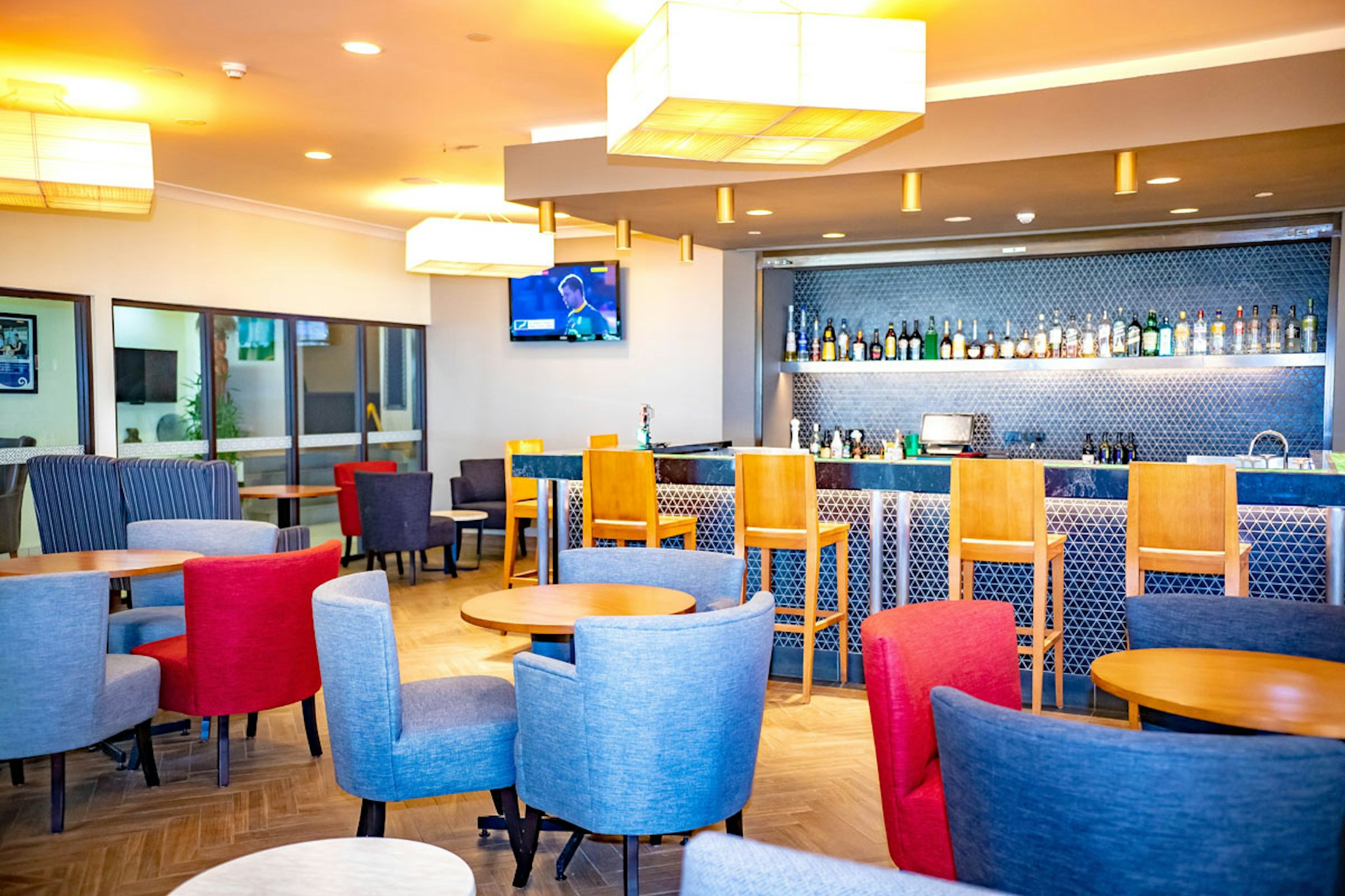Highlander Hotel and Apartments 34/51