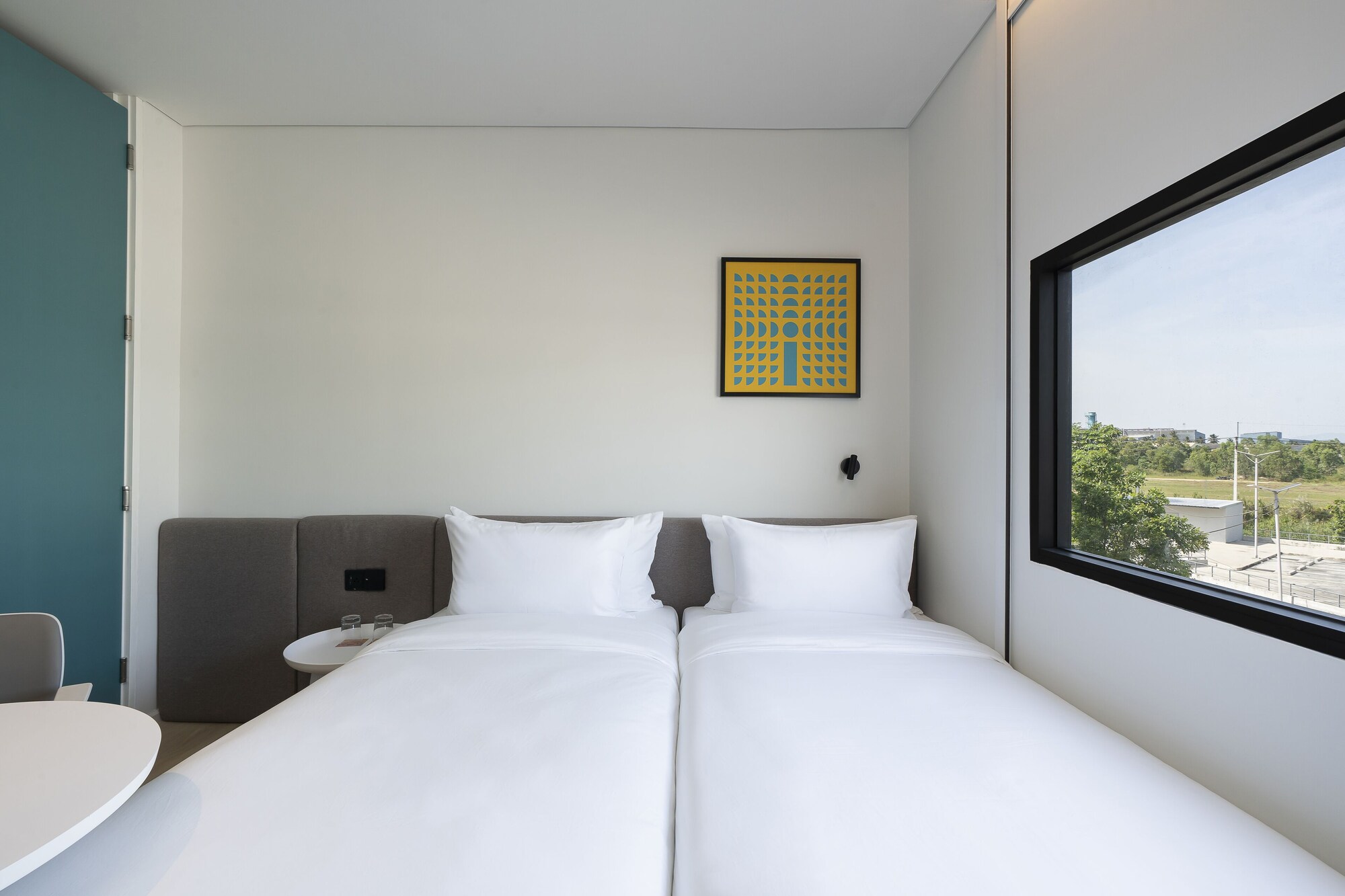 STANDARD, TWIN BEDS