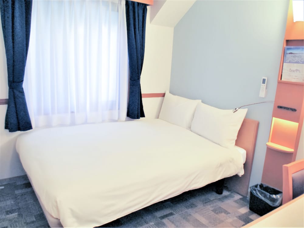 ECONOMY, DOUBLE BED