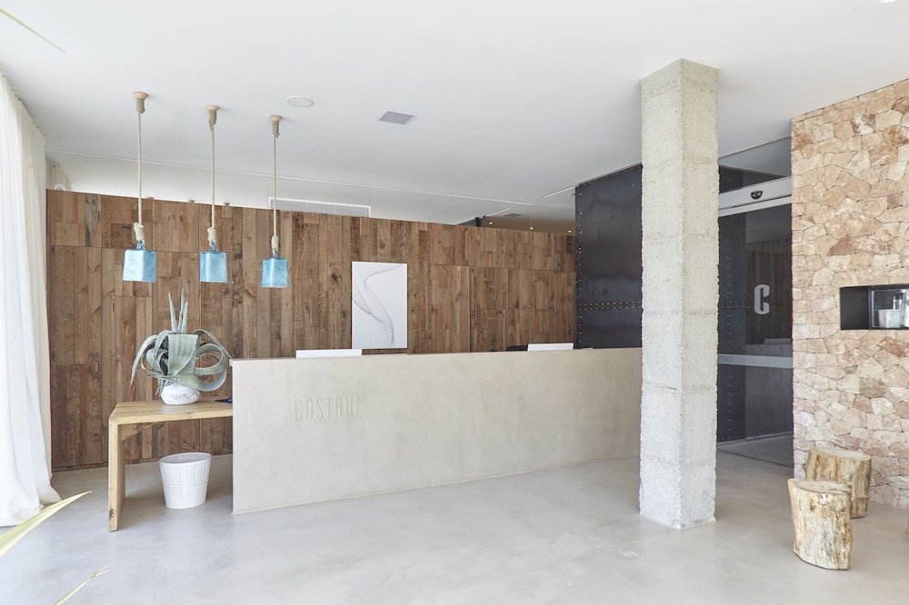 Apartamentos Castavi 13/63