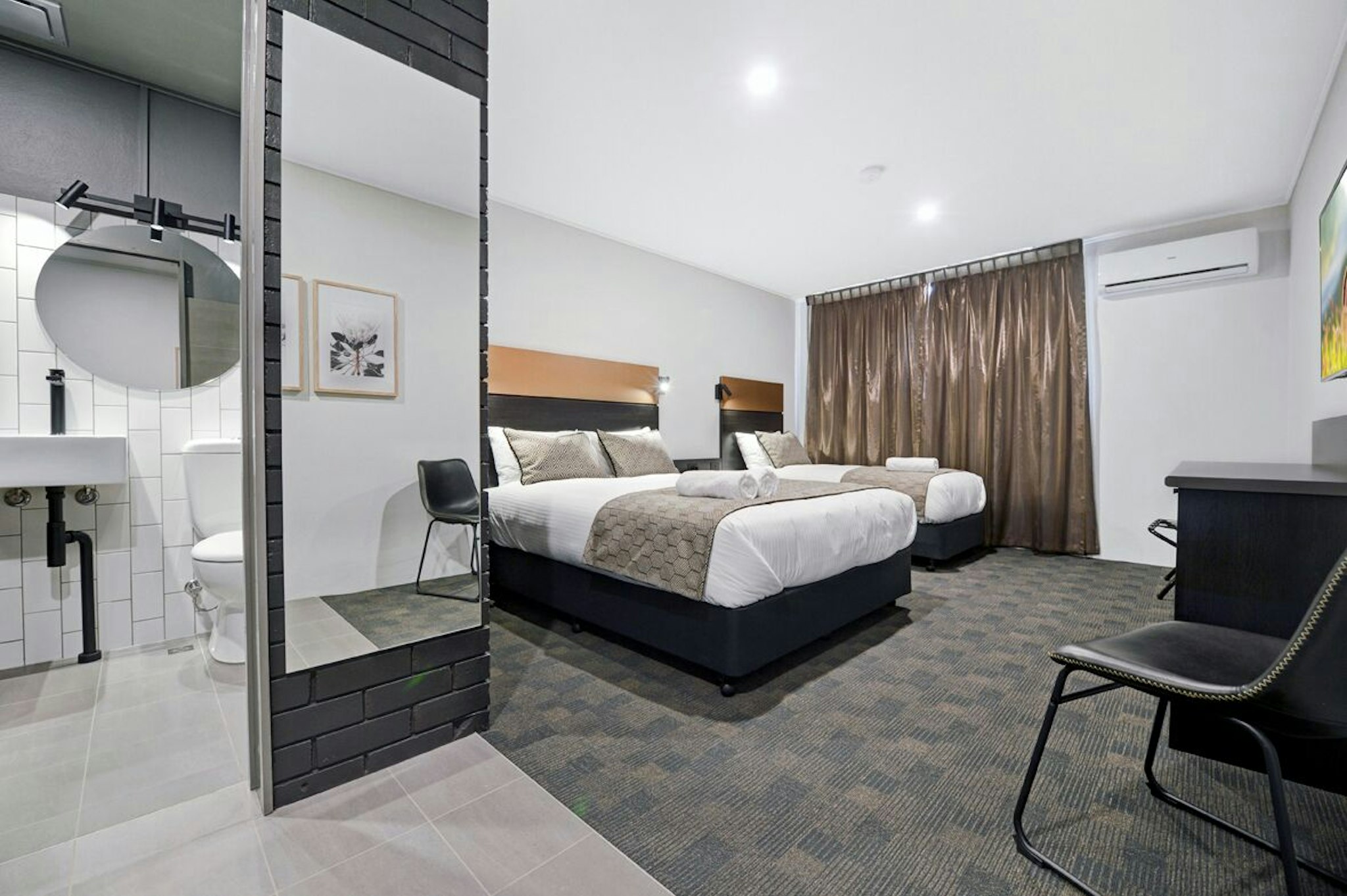 Cbd Motor Inn 5/31