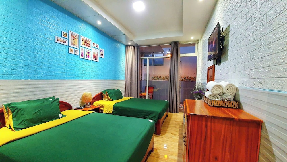 Lighthouse Boutique Hotel 18/45