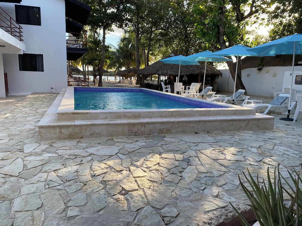 Hotel Zapata 61/71