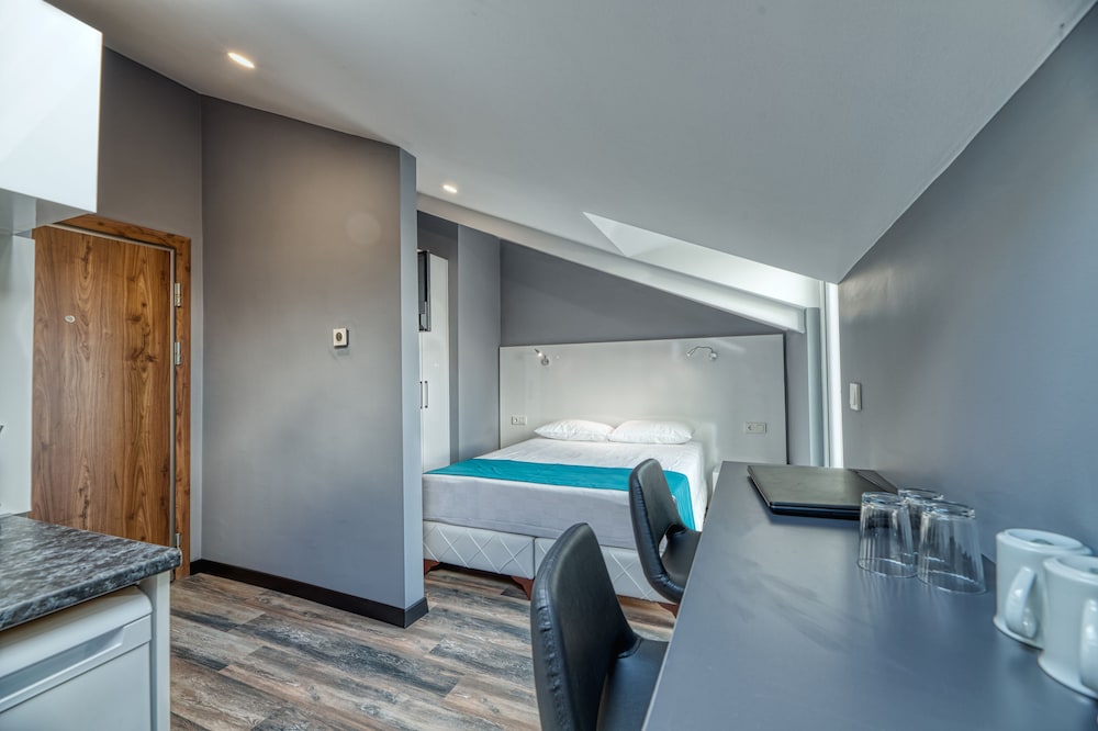 Gris & Verde Suite Hotel 27/50