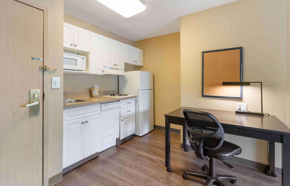 Deluxe, Studio, 2 Queen Beds, Sofa, Esd Extended Stay Deluxe Lake Buena Vista 7/8