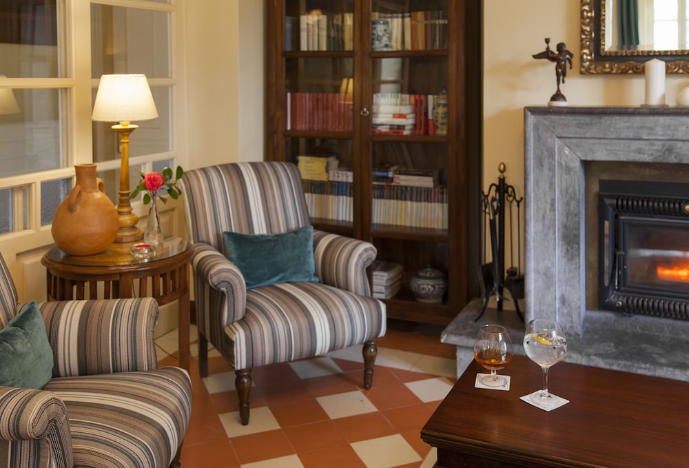 Casona de La Paca Hotel And Apartments 48/74