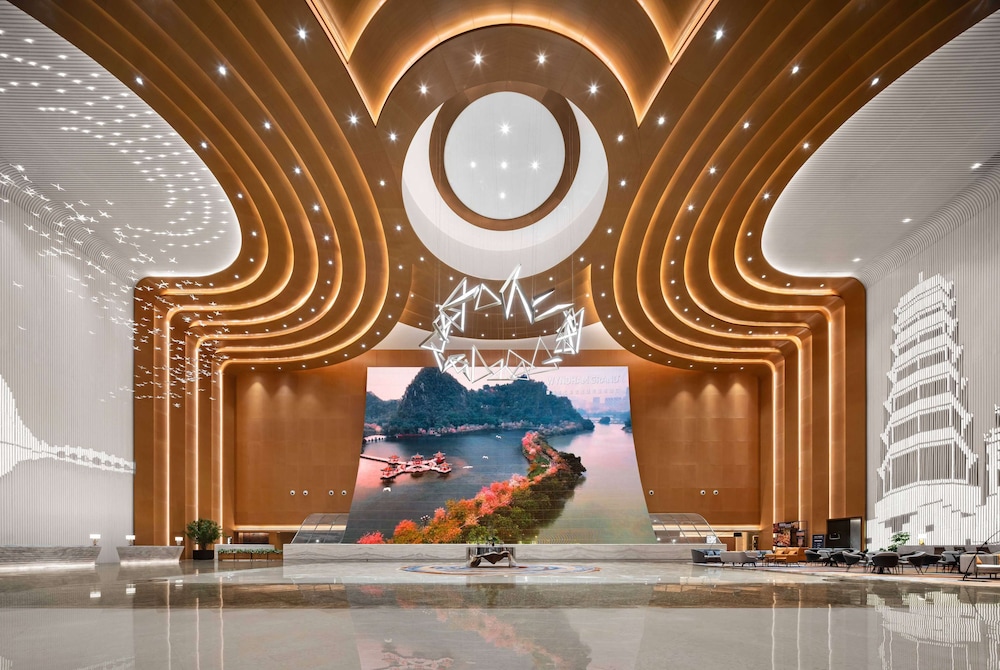 Wyndham Grand Zhaoqing Downtown 8/47