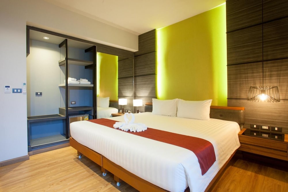 The Glory Gold Hotel 20/62