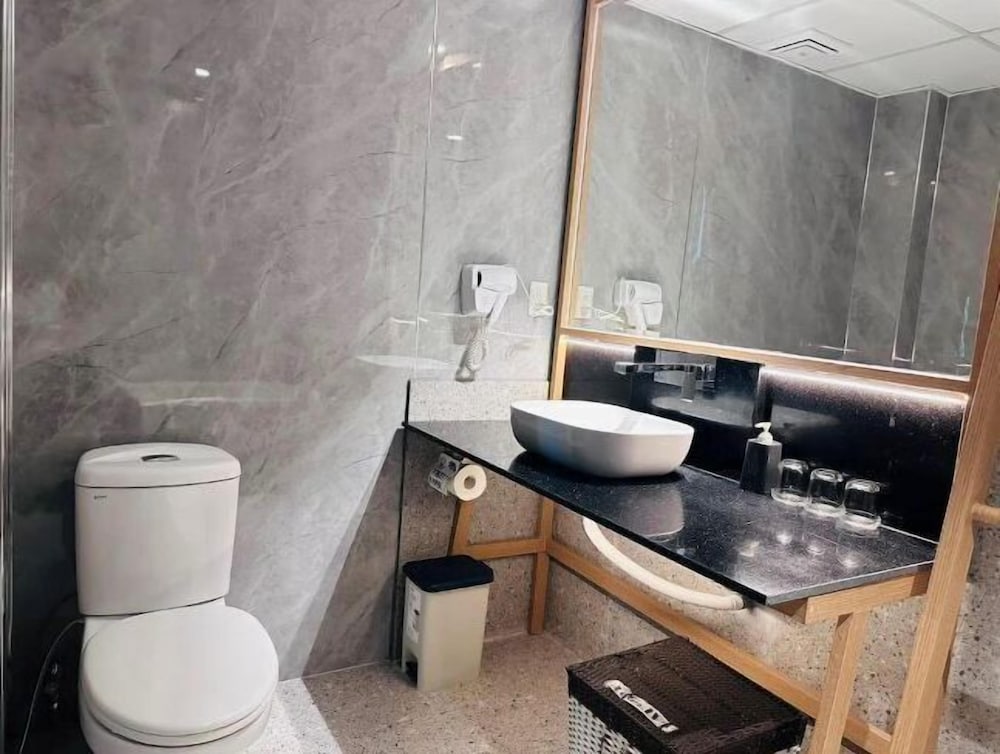 Sky Gem Hotel - Ben Thanh 63/63