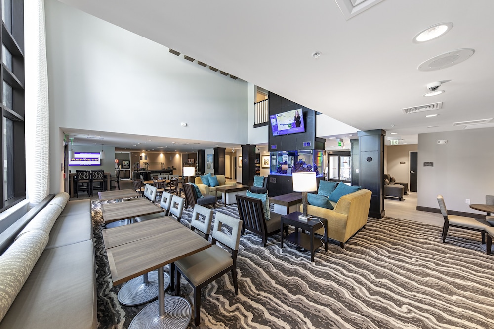 Staybridge Suites Naples Marco Island 50/75