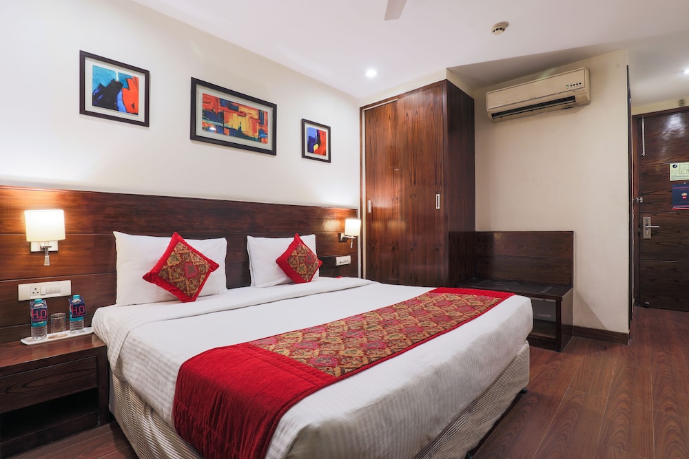 Hotel Blue Stone - Nehru Place 26/49