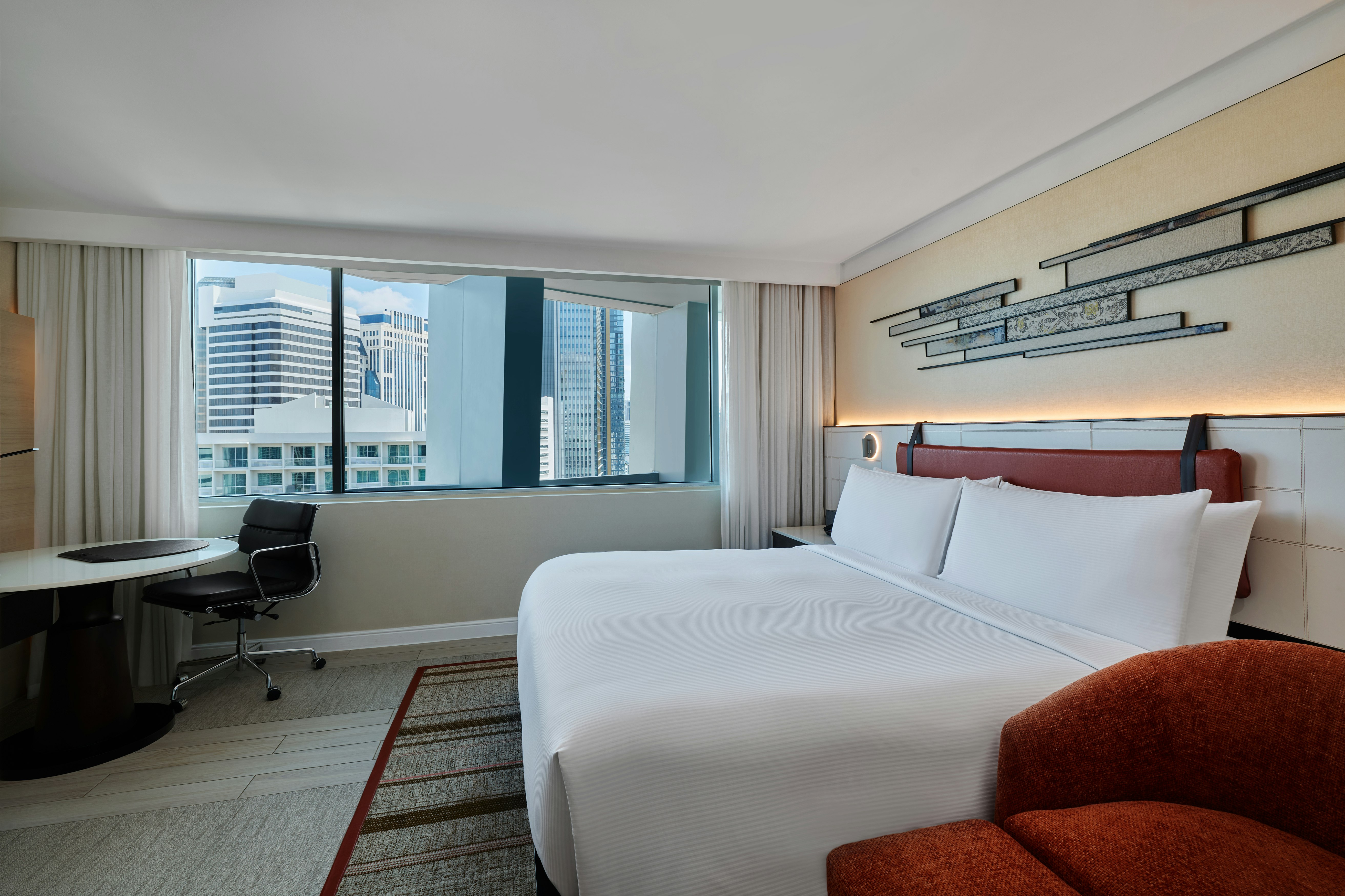 PREMIUM, KING BED