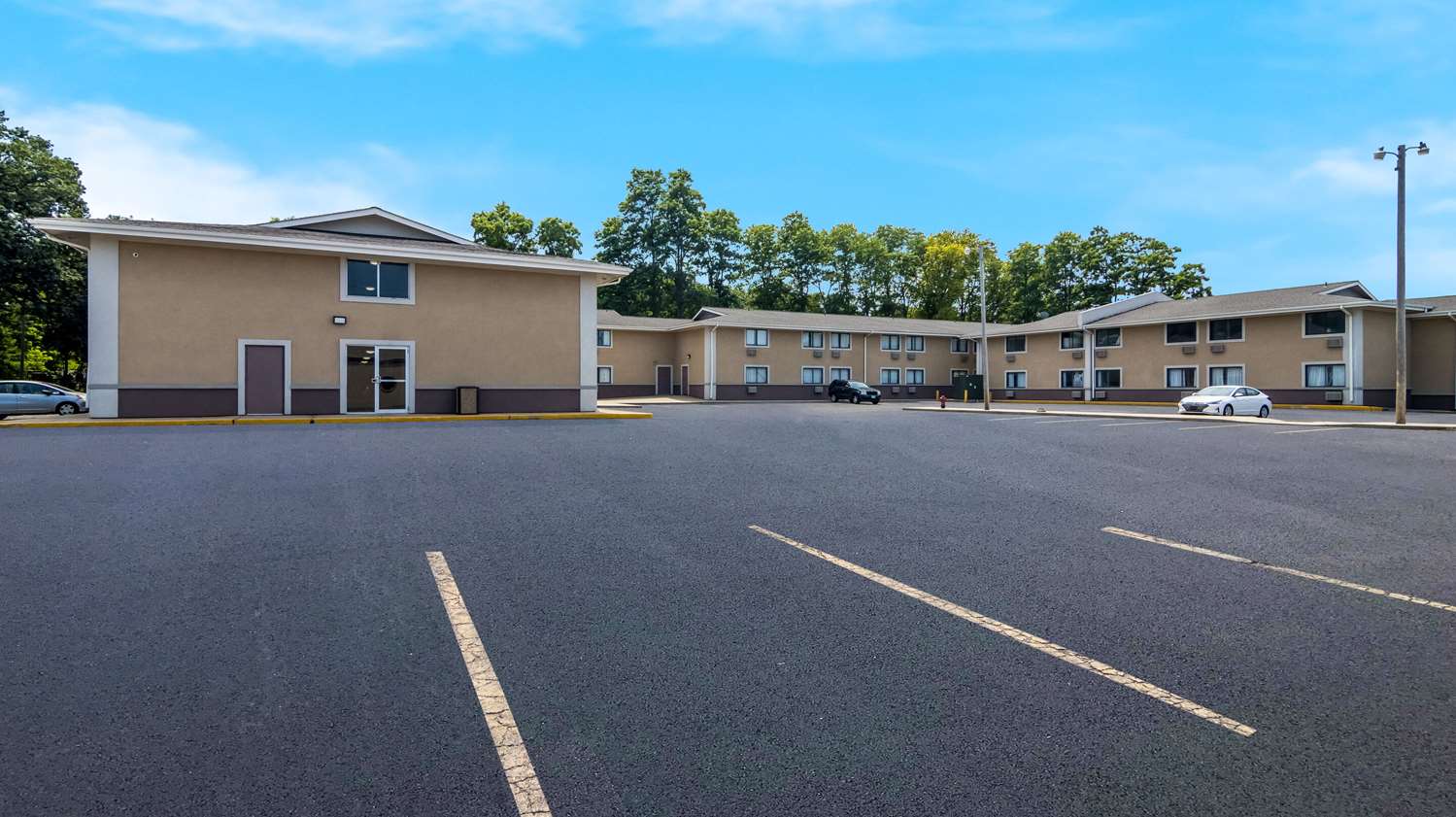 Suburban Studios Portage, IN 9/10