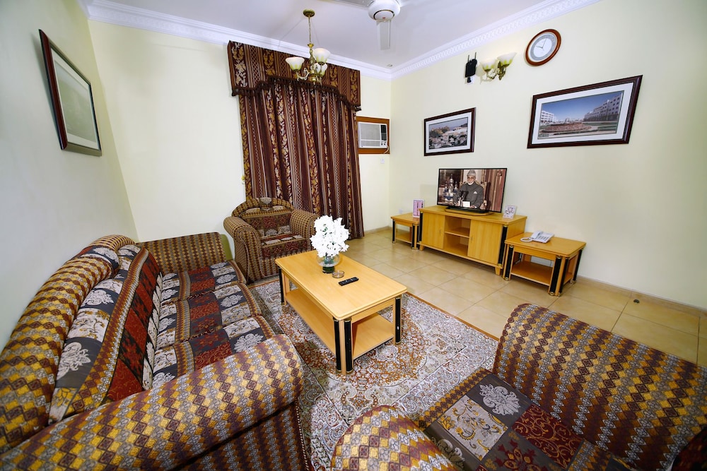Muscat International Hotel 30/50