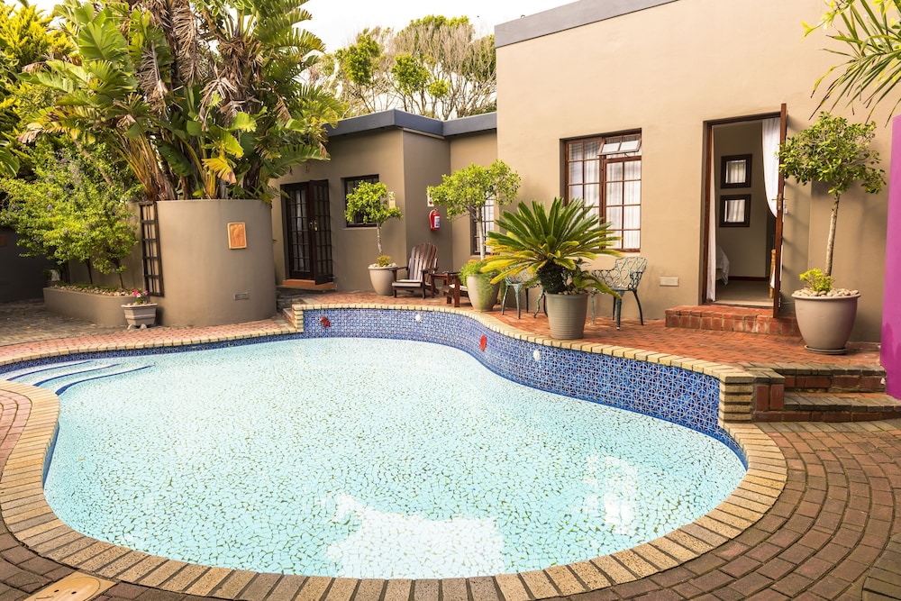 Kingfisher Guesthouse 43/50