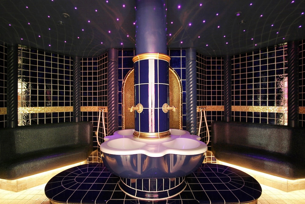 Richmond Nua Wellness-Spa 66/66