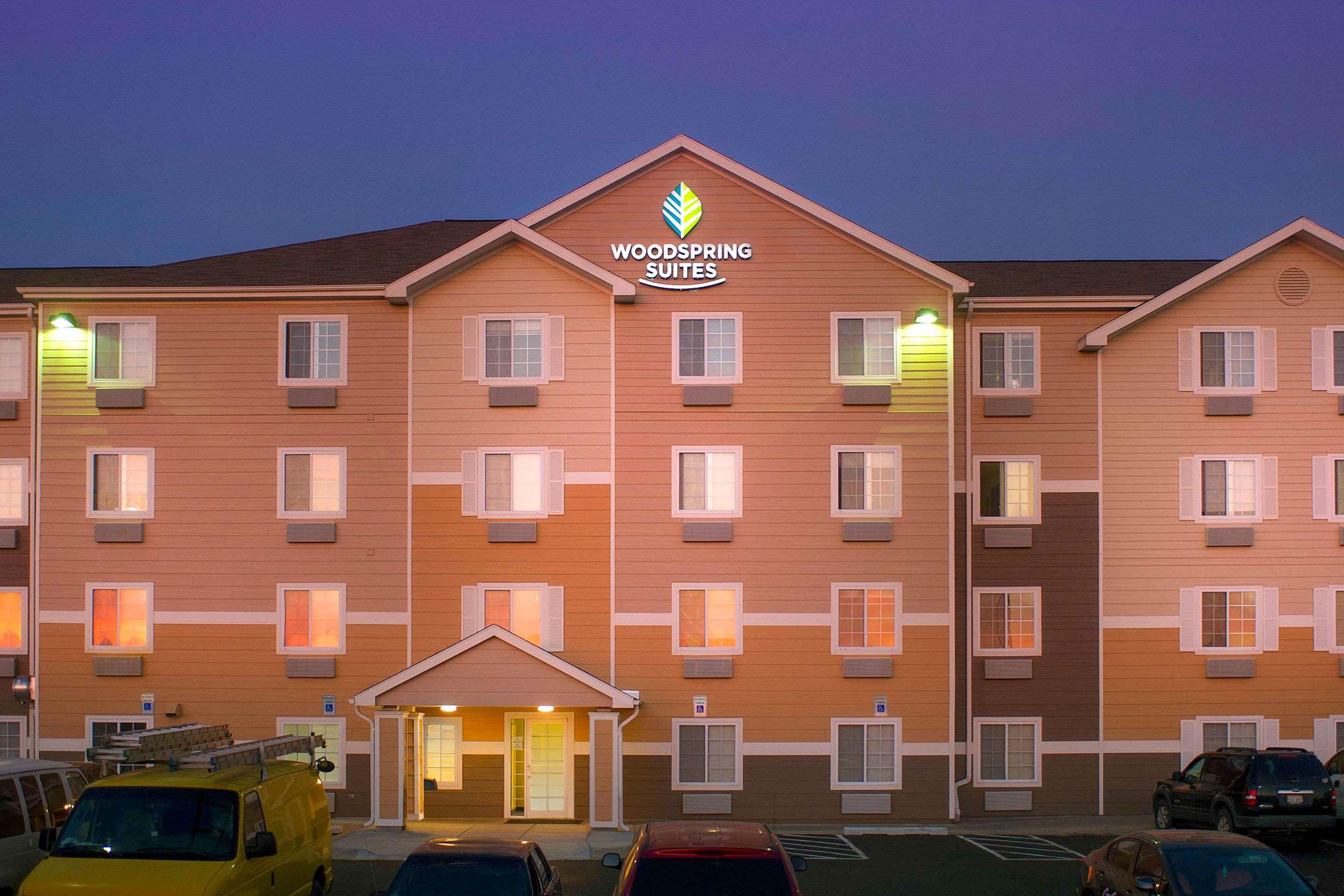 WoodSpring Suites Lincoln Northeast I-80 1/31
