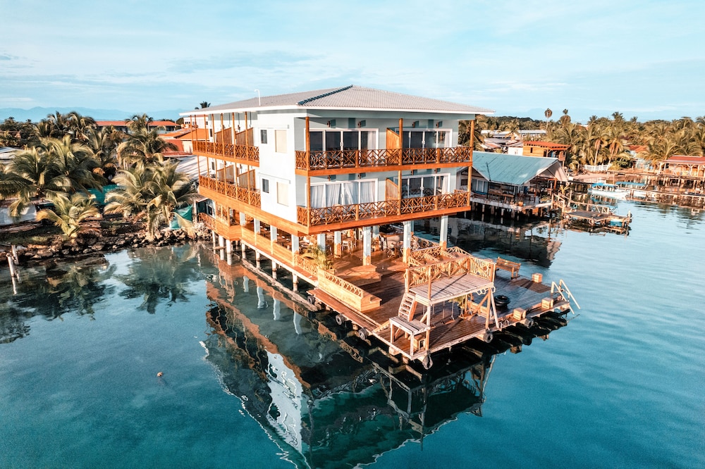 Bambuda Bocas Town in BOCAS DEL TORO