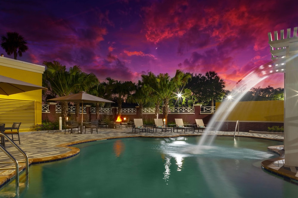 Courtyard By Marriott Deland Historic Downtown 5/47