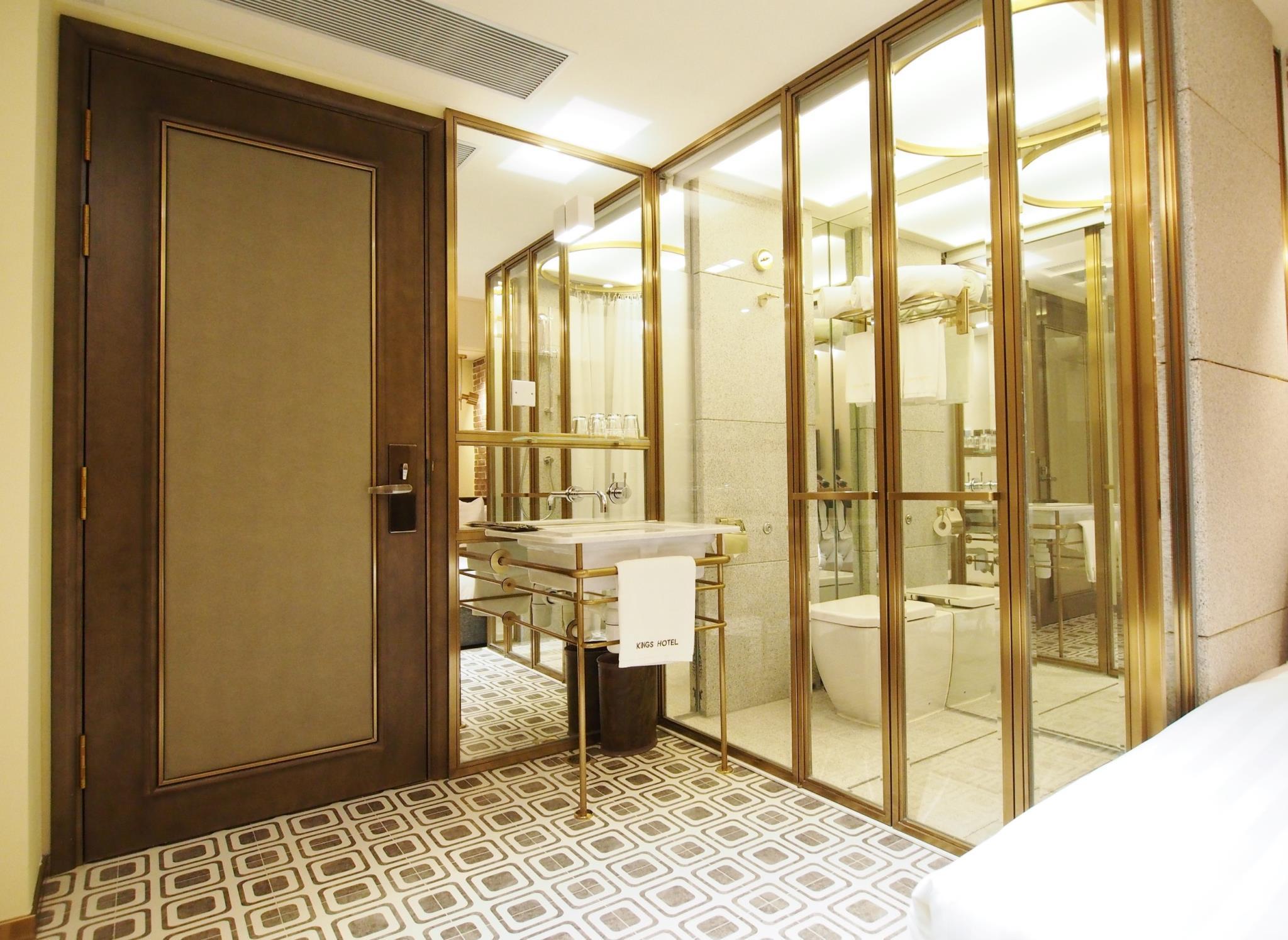 Kings Hotel 20/41