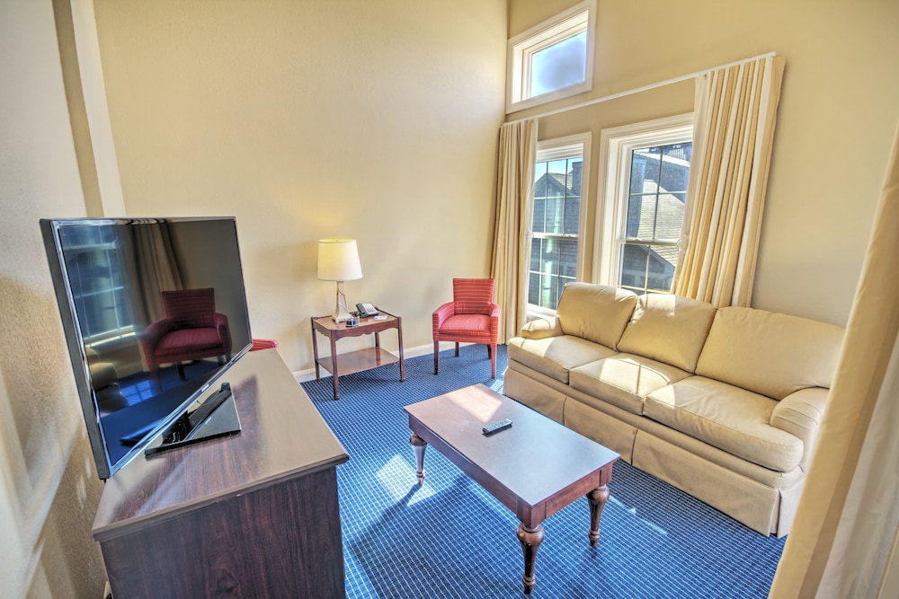 Club Wyndham Newport Onshore 30/56