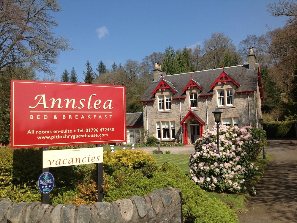 Annslea Guest House 1/38