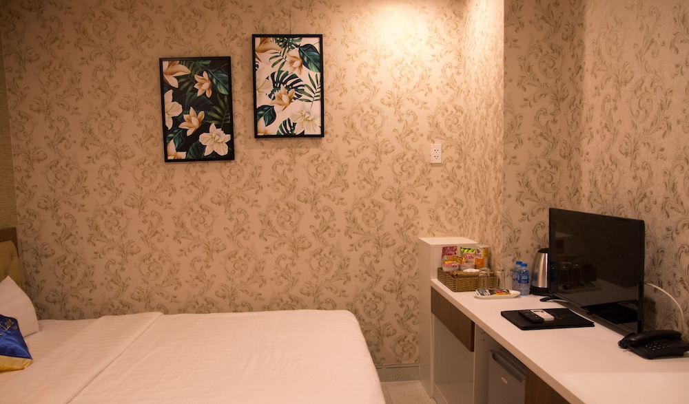 C'Lavie Hotel - Saigon Airport Hotel 6/50