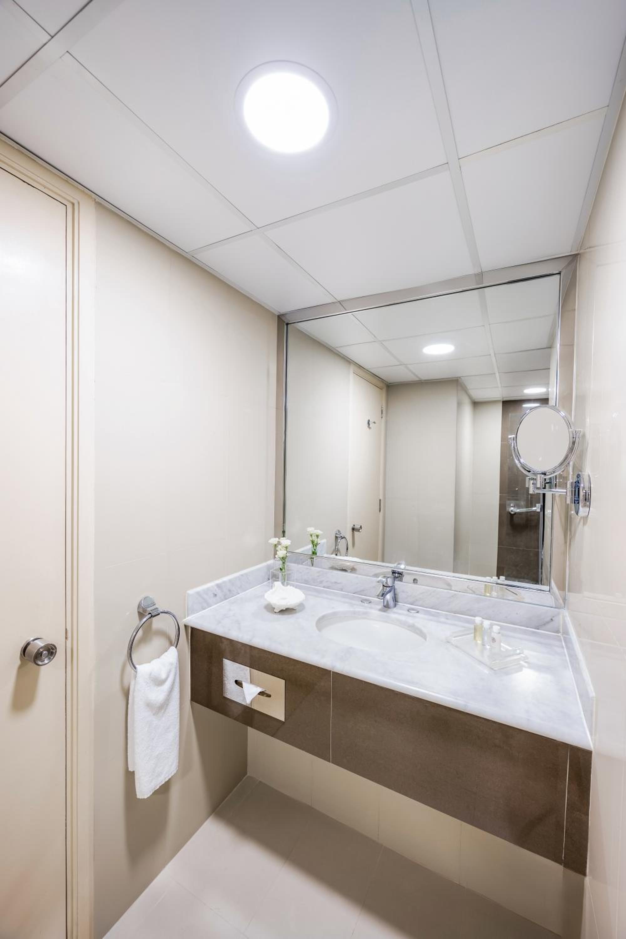 Golden Sands Hotel Apartments 3-5-10
