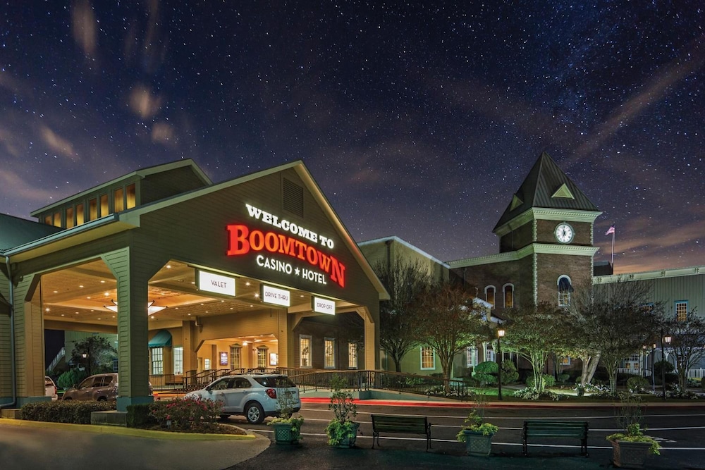 Boomtown Casino &amp; Hotel New Orleans 1/48