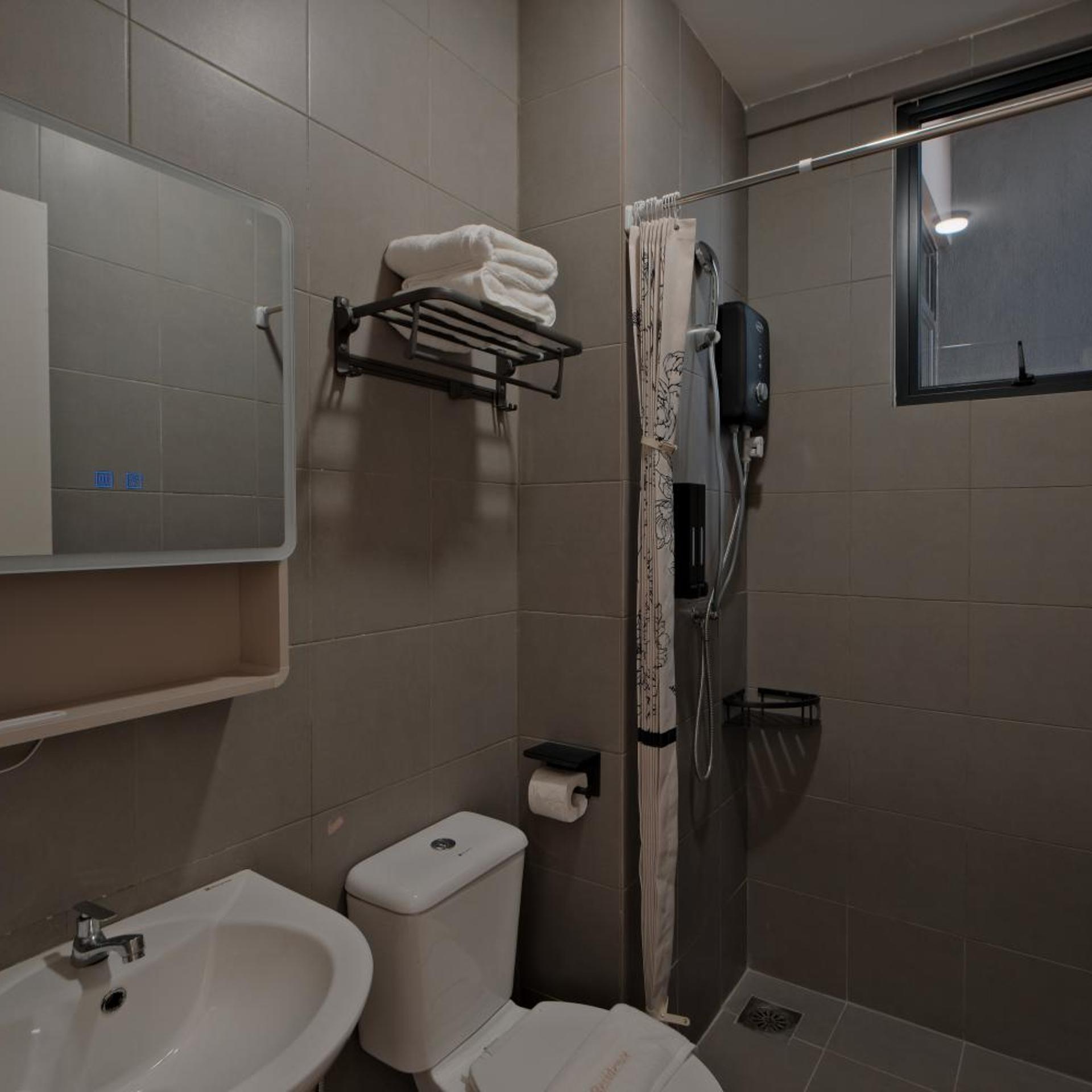 G Residence Sky Suite 47/50
