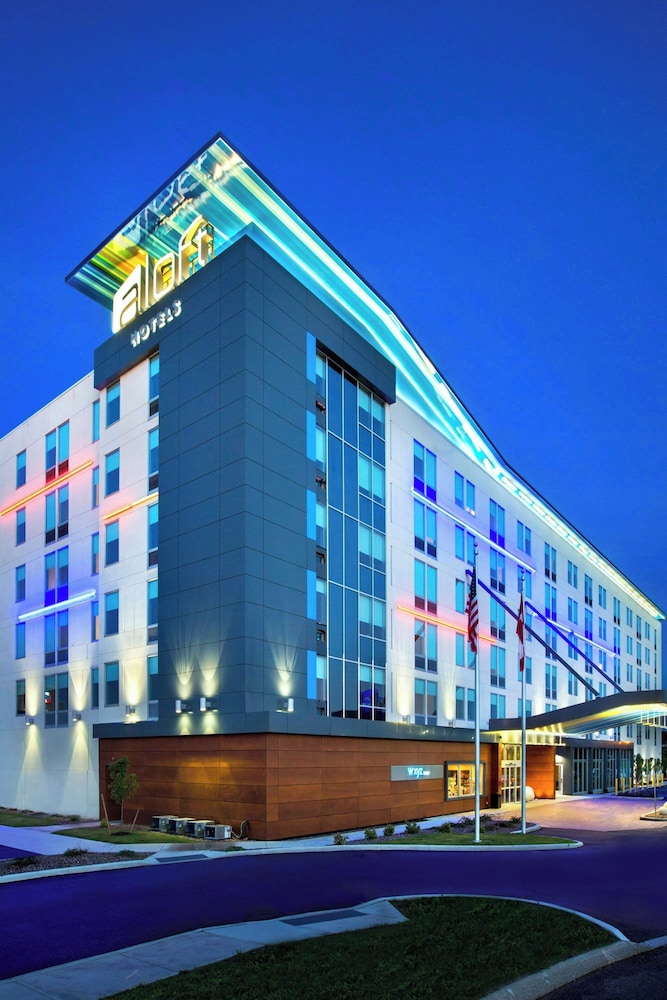 Aloft Buffalo Airport in BUFFALO - NY