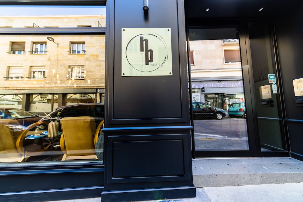 Hotel Paulette 36/54