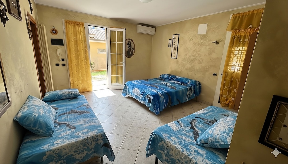 CONDO, COMFORT