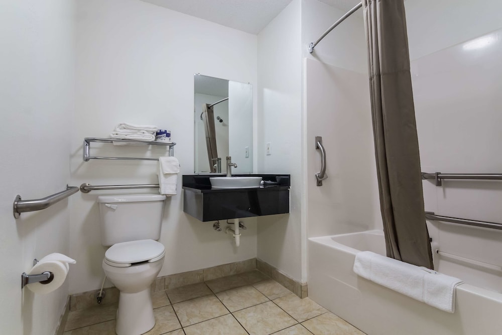 Motel6 Gulf Shores, AL 32/34