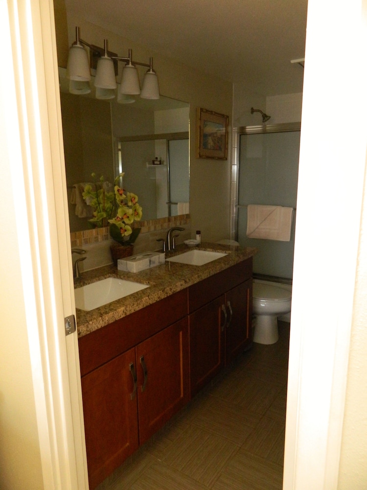 Kahana Villa 20/72