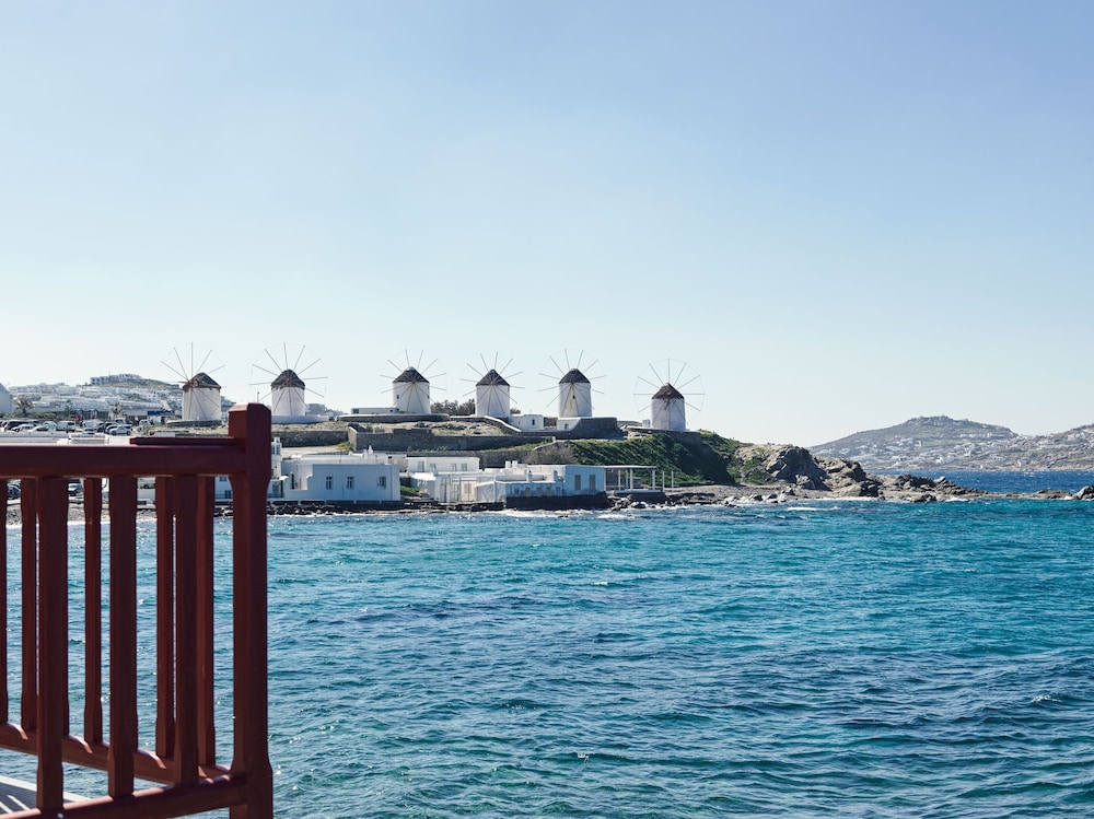 Mykonos Earth Suites 61/70