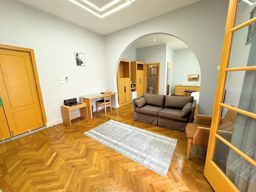 Zamalek House Hotel 57/63