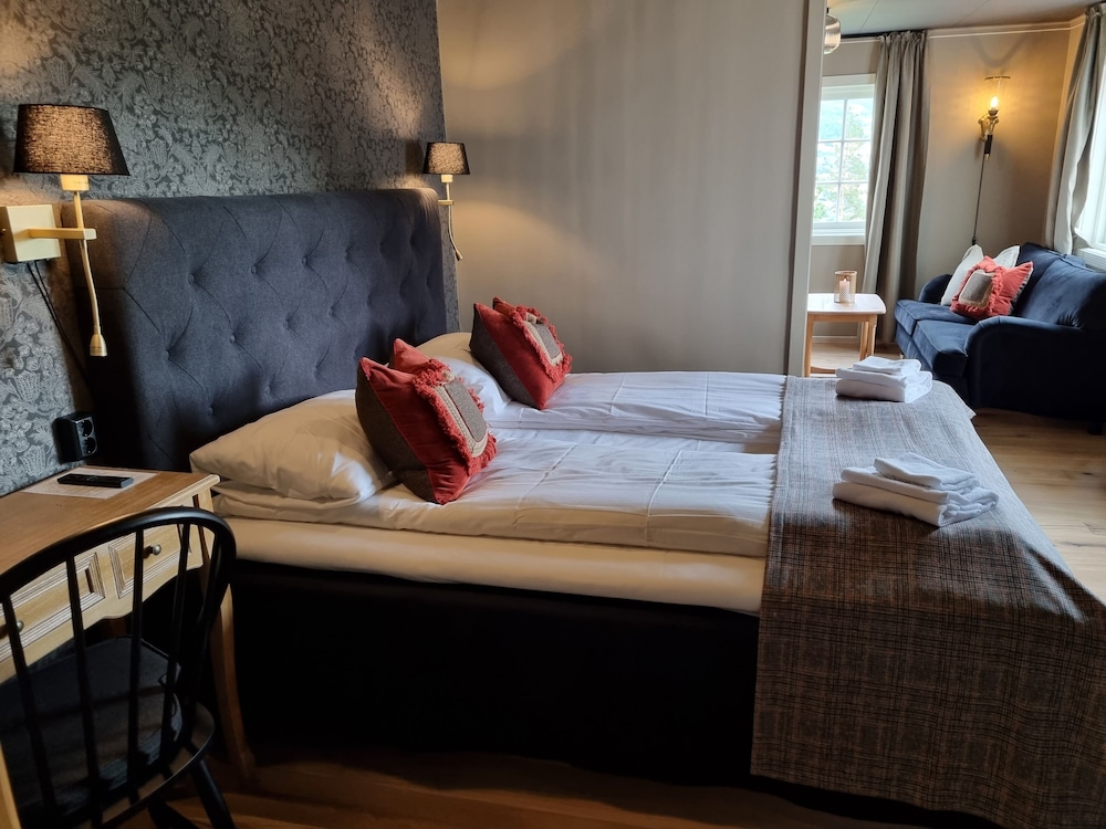Sanner Hotell 15/50