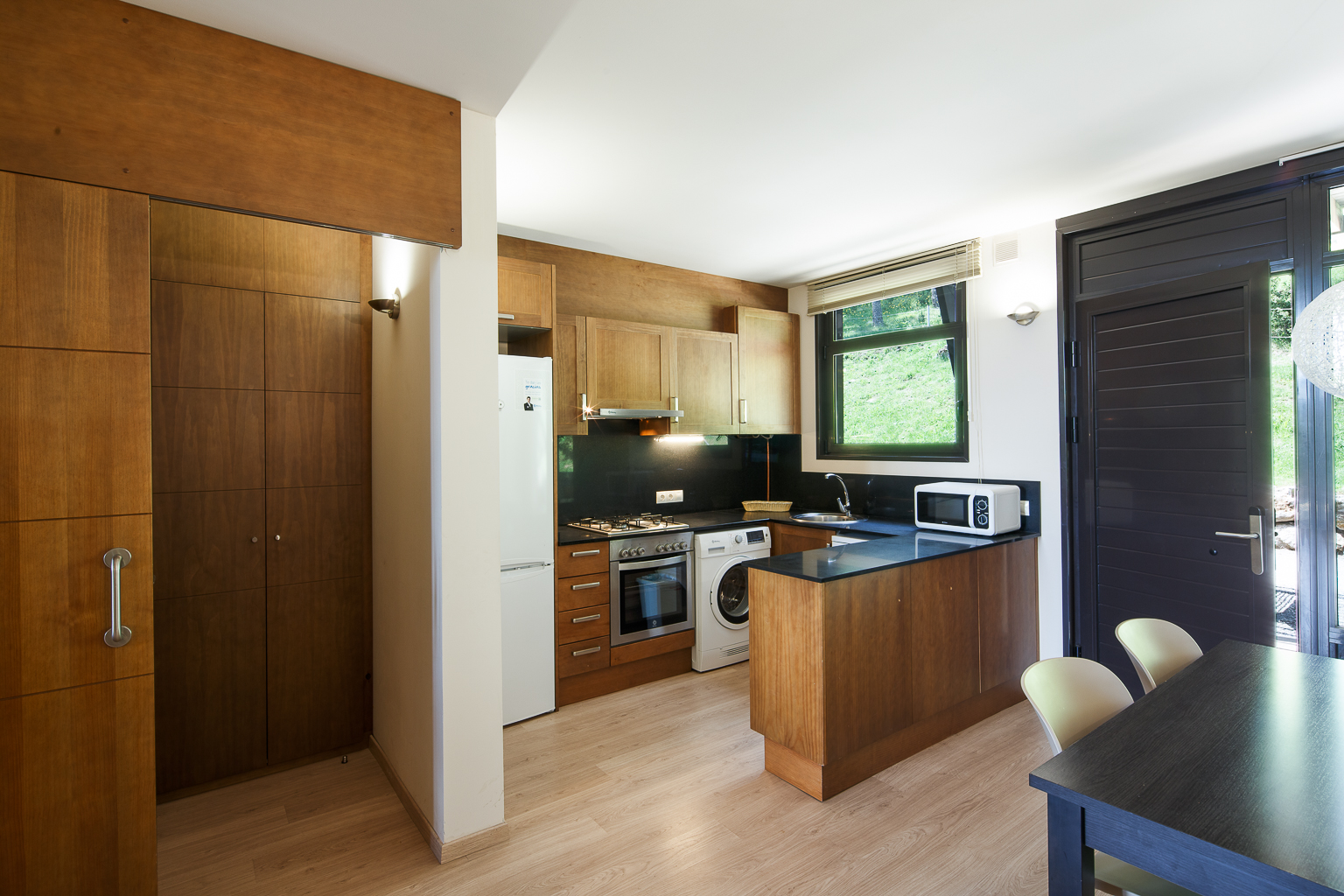 APARTMENTS MASELLA 1600 TURISTICS 24/36