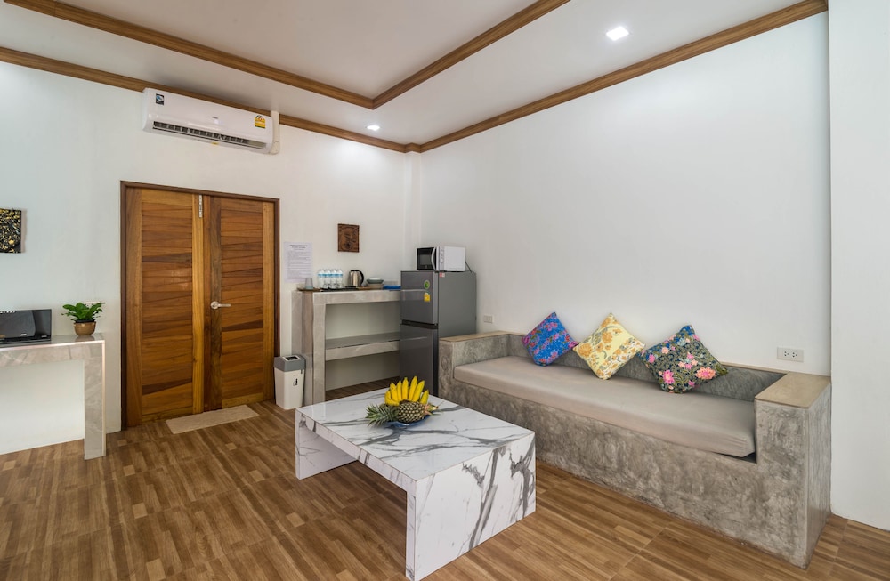 Amadha Villas Retreat 30/50