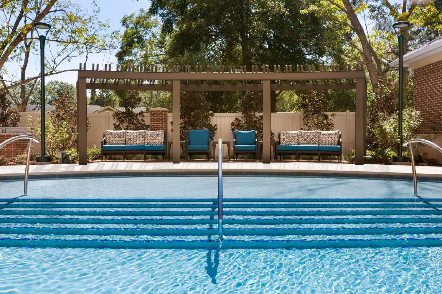 swimming pool spa