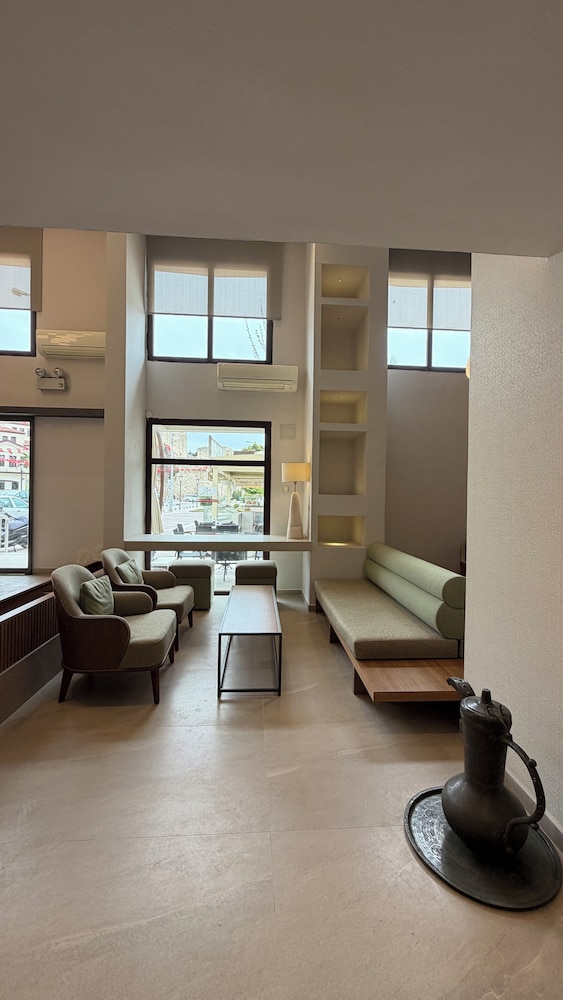 Ridvan Hotel 53/69