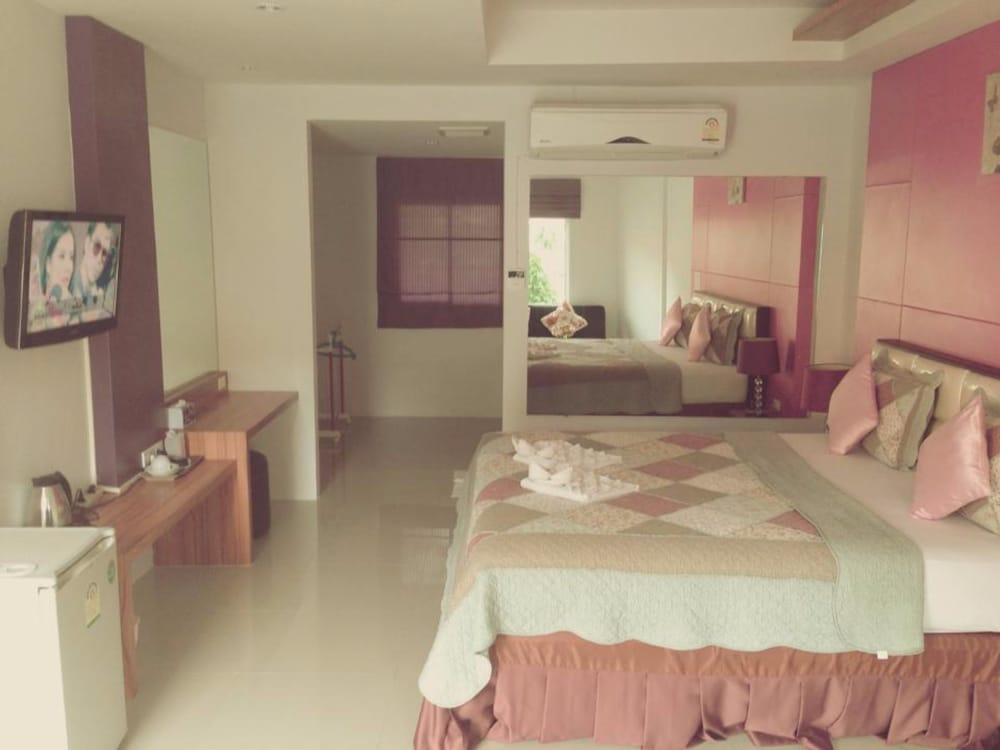 At Lamai Resort 21/28
