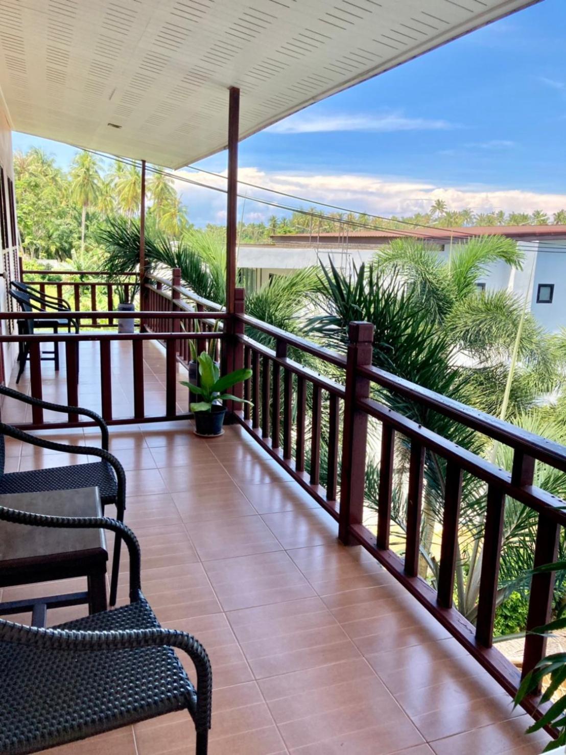 Pinky Bungalows Resort 52/67