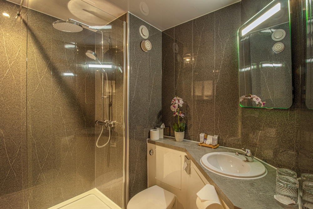 Hollins Hall Hotel, Spa & Golf 56/60