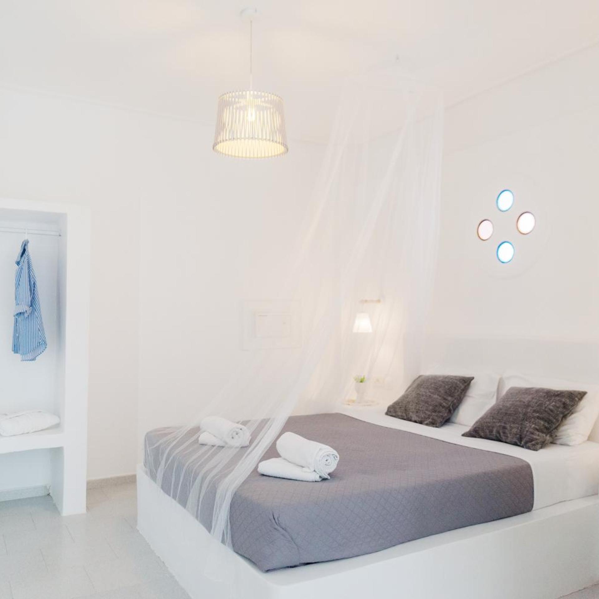 Noeme Santorini 16/57