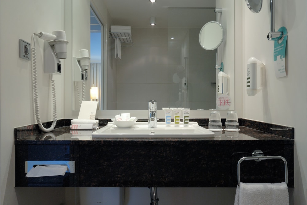 MERCURE HOTEL KOBLENZ 20/74