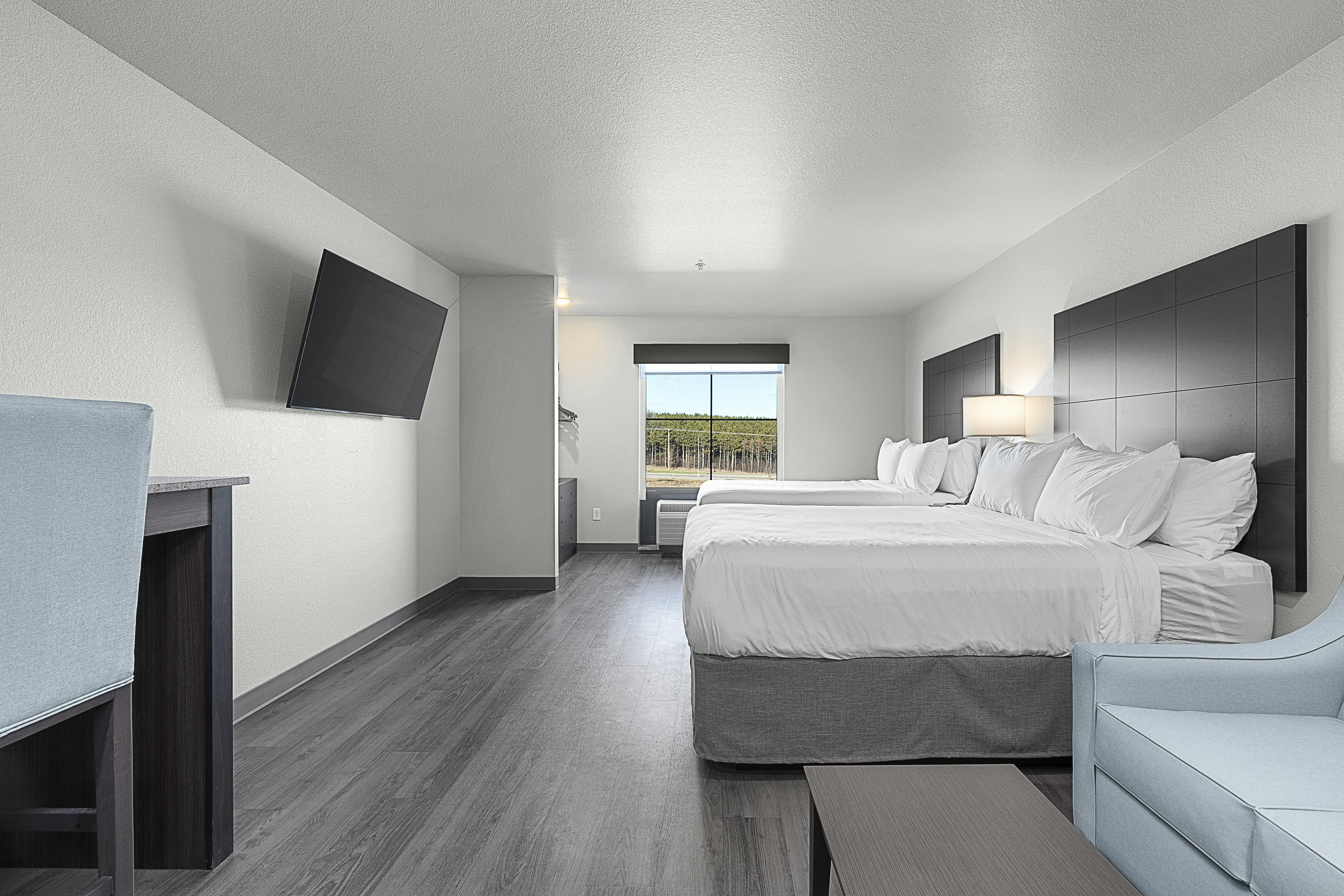 Riverstone Suites - Chippewa Falls 9/50